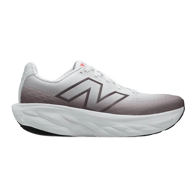 뉴발란스 1080 v15 측면